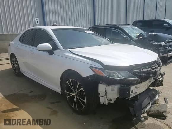 2019 Toyota Camry LE с VIN 4T1B11HK9KU828945, выставлен на аукционе Copart как лот 62388185 с пробегом 95 180 миль миль и Списание • Salvage title. История ставок и продаж доступна на DreamBid. Изображение 14.