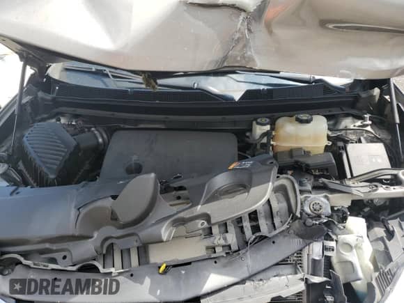 2018 Chevrolet Traverse LT Cloth z VIN 1GNEVGKW6JJ108093, wystawiony jako Copart lot #64398255 z przebiegiem 123 146 mil mil oraz Szkoda całkowita • Salvage title. Historia ofert i sprzedaży dostępna na DreamBid. Obrazek 12.