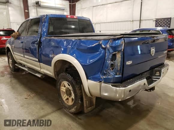 2010 Dodge 2500 ST z VIN 3D7TT2CT0AG135746, wystawiony jako Copart lot #83048144 z przebiegiem 139 753 mil mil oraz Czysty tytuł • Clean title. Historia ofert i sprzedaży dostępna na DreamBid. Obrazek 2.