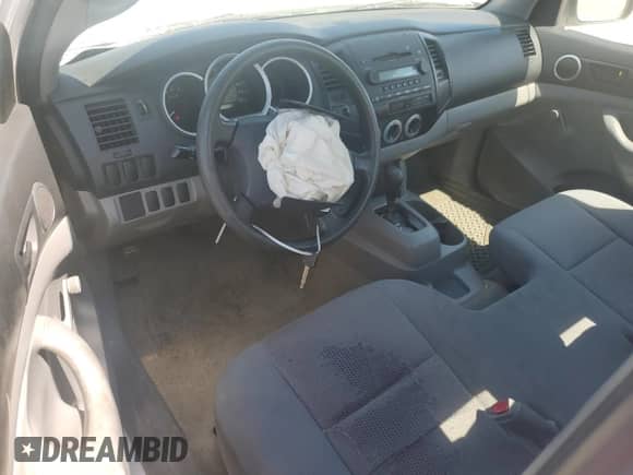 2008 Toyota Tacoma with VIN 5TENX22N78Z470494, listed as a Copart auction lot 80964425 with 207,389 mi miles and Salvage title. Bid and sale history available at DreamBid. Image 8.