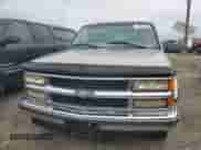 1999 Chevrolet Suburban с VIN 1GBEC16R8XJ514597, выставлен на аукционе Copart как лот 76575584 с пробегом 176 870 миль миль и На запчасти • Non repairable. История ставок и продаж доступна на DreamBid. Изображение 5.