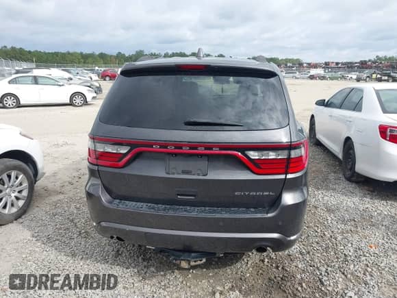 2016 Dodge Durango Citadel z VIN 1C4RDHEG4GC346562, wystawiony jako IAAI lot #43337239 z przebiegiem 229 379 mil mil oraz . Historia ofert i sprzedaży dostępna na DreamBid. Obrazek 16.