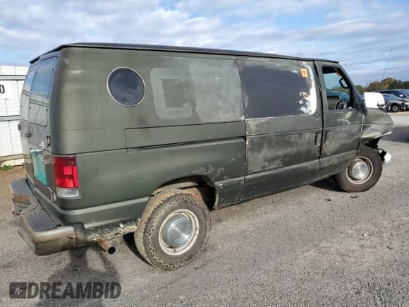 2002 Ford Econoline Cargo с VIN 1FTNE24242HA70779, выставлен на аукционе Copart как лот 78194404 с пробегом 278 907 миль миль и Списание • Salvage title. История ставок и продаж доступна на DreamBid. Изображение 3.