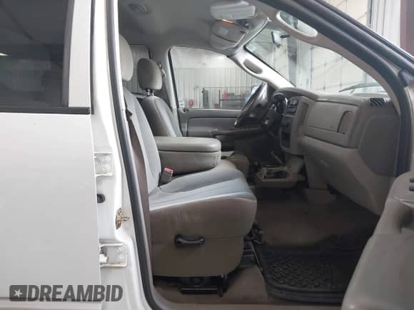 2004 Dodge 2500 SLT with VIN 3D7KU28C74G145468, listed as a IAAI auction lot 42100605 with 344,833 mi miles and . Bid and sale history available at DreamBid. Image 5.