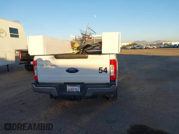 2019 Ford F-250 XL with VIN 1FT7W2A69KED53077, listed as a IAAI auction lot 40785535 with 47,928 mi miles and . Bid and sale history available at DreamBid. Image 16.