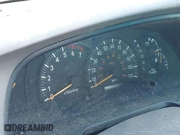 2002 Toyota Tundra Limited z VIN 5TBRT38152S228887, wystawiony jako IAAI lot #43129902 z przebiegiem Nie podano mil oraz . Historia ofert i sprzedaży dostępna na DreamBid. Obrazek 14.