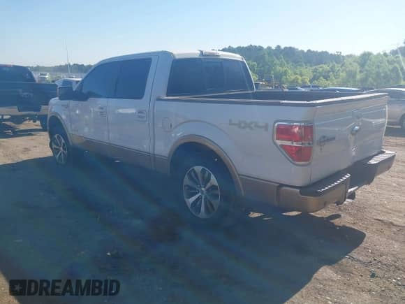 2014 Ford F-150 XL z VIN 1FTFW1ET3EKD28851, wystawiony jako IAAI lot #42322430 z przebiegiem 148 489 mil mil oraz . Historia ofert i sprzedaży dostępna na DreamBid. Obrazek 3.