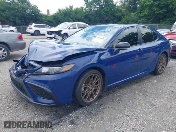 2023 Toyota Camry SE с VIN 4T1T11AK9PU122984, выставлен на аукционе IAAI как лот 42590958 с пробегом 21 761 миль миль и . История ставок и продаж доступна на DreamBid. Изображение 18.