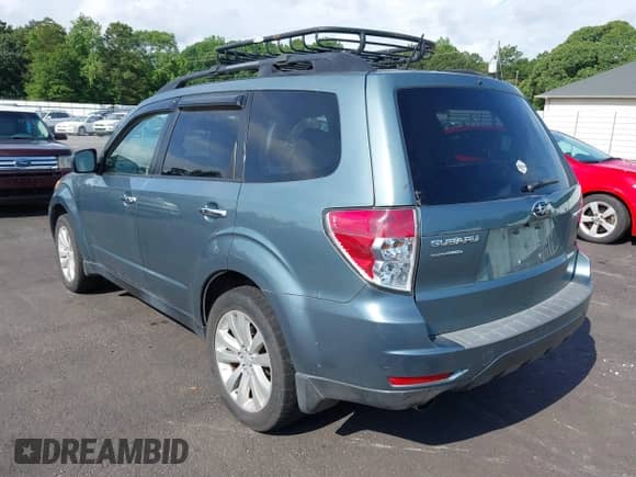 2012 Subaru Forester X Limited z VIN JF2SHBEC0CH420297, wystawiony jako IAAI lot #42468792 z przebiegiem 170 820 mil mil oraz . Historia ofert i sprzedaży dostępna na DreamBid. Obrazek 3.