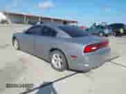 2014 Dodge Charger SE z VIN 2C3CDXBG9EH192983, wystawiony jako IAAI lot #43553133 z przebiegiem 124 512 mil mil oraz . Historia ofert i sprzedaży dostępna na DreamBid. Obrazek 3.