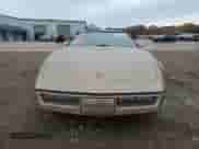 1985 Chevrolet Corvette с VIN 1G1YY0783F5134495, выставлен на аукционе Copart как лот 86997095 с пробегом 83 437 миль миль и Чистый • Clean title. История ставок и продаж доступна на DreamBid. Изображение 5.
