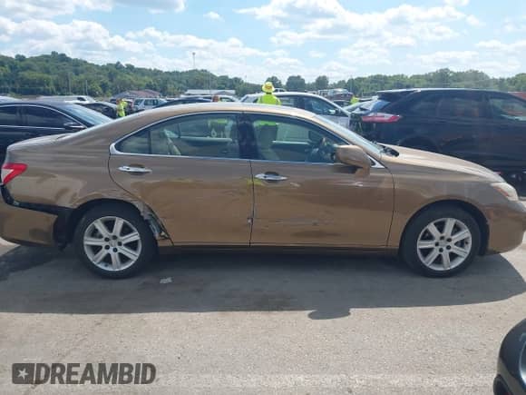 2007 Lexus ES 330 с VIN JTHBJ46G372048140, выставлен на аукционе IAAI как лот 43125177 с пробегом 92 789 миль миль и . История ставок и продаж доступна на DreamBid. Изображение 13.