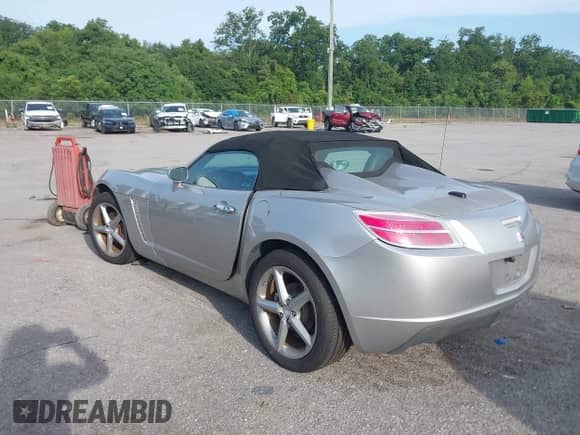 2008 Saturn Sky with VIN 1G8MC35B18Y122393, listed as a IAAI auction lot 42738727 with 113,963 mi miles and . Bid and sale history available at DreamBid. Image 3.
