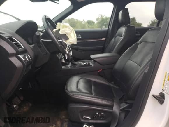 2018 Ford Explorer Limited с VIN 1FM5K8F85JGA77639, выставлен на аукционе Copart как лот 67436545 с пробегом 112 391 миль миль и Списание • Salvage title. История ставок и продаж доступна на DreamBid. Изображение 7.