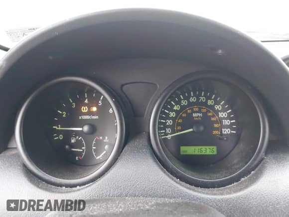 2008 Chevrolet Aveo LS z VIN KL1TD66658B110470, wystawiony jako IAAI lot #41802890 z przebiegiem 116 376 mil mil oraz . Historia ofert i sprzedaży dostępna na DreamBid. Obrazek 7.