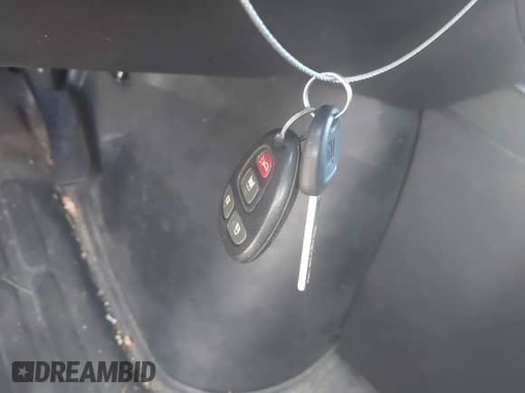 2020 Chevrolet Express Cargo with VIN 1GCWGAFP0L1275091, listed as a IAAI auction lot 43069625 with 65,952 mi miles and . Bid and sale history available at DreamBid. Image 11.