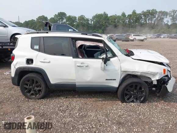 2018 Jeep Renegade Latitude z VIN ZACCJBBB7JPH09508, wystawiony jako IAAI lot #42896543 z przebiegiem 123 776 mil mil oraz . Historia ofert i sprzedaży dostępna na DreamBid. Obrazek 13.