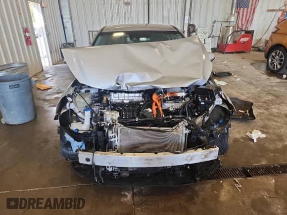 2020 Hyundai Ioniq SE z VIN KMHC75LC7LU195809, wystawiony jako Copart lot #81195365 z przebiegiem 62 847 mil mil oraz Nie do naprawy • Non repairable. Historia ofert i sprzedaży dostępna na DreamBid. Obrazek 5.