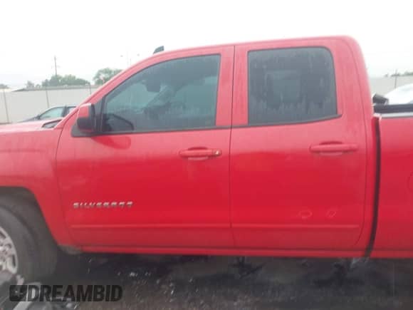 2015 Chevrolet Silverado 1500 LT с VIN 1GCRCRECXFZ222071, выставлен на аукционе IAAI как лот 42366287 с пробегом 155 691 миль миль и . История ставок и продаж доступна на DreamBid. Изображение 14.
