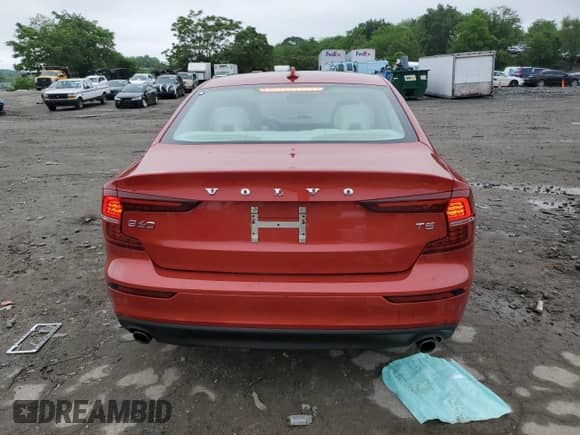 2020 Volvo S60 Momentum с VIN 7JR102FK1LG057409, выставлен на аукционе Copart как лот 56913465 с пробегом 62 117 миль миль и Списание • Salvage title. История ставок и продаж доступна на DreamBid. Изображение 6.