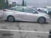 2018 Toyota Prius Plus z VIN JTDKARFP5J3089238, wystawiony jako IAAI lot #41923512 z przebiegiem 40 979 mil mil oraz . Historia ofert i sprzedaży dostępna na DreamBid. Obrazek 13.