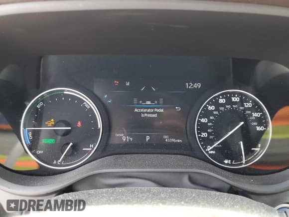 2022 Toyota Sienna Platinum с VIN 5TDESKFC1NS058068, выставлен на аукционе Copart как лот 62939955 с пробегом 43 396 миль миль и Списание • Salvage title. История ставок и продаж доступна на DreamBid. Изображение 9.