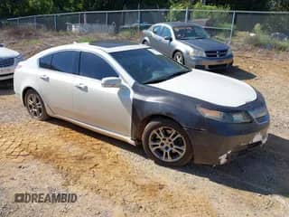 2010 Acura TL Technology с VIN 19UUA8F53AA006405, выставлен на аукционе IAAI как лот 43123016 с пробегом 175 198 миль миль и . История ставок и продаж доступна на DreamBid. Изображение 1.