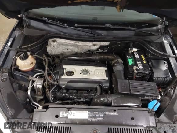 2010 Volkswagen Tiguan SE с VIN WVGBV7AX0AW001089, выставлен на аукционе IAAI как лот 43197345 с пробегом 176 507 миль миль и . История ставок и продаж доступна на DreamBid. Изображение 10.