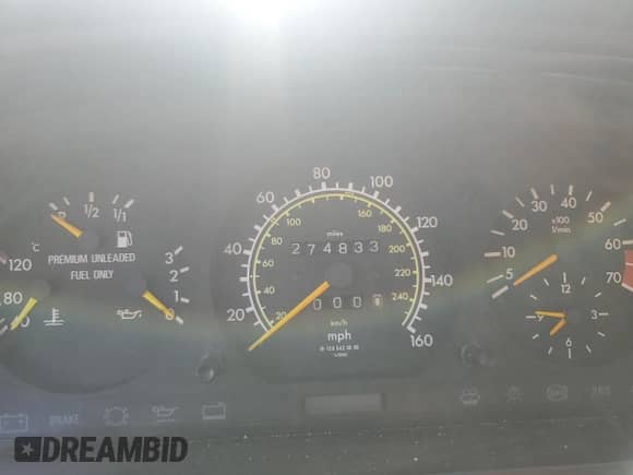 1993 Mercedes-Benz 300 с VIN WDBED90EXNF211008, выставлен на аукционе Copart как лот 80531215 с пробегом 274 833 миль миль и Чистый • Clean title. История ставок и продаж доступна на DreamBid. Изображение 9.