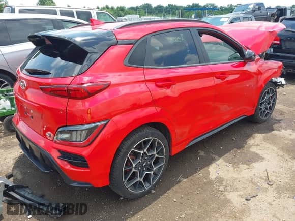 2023 Hyundai Kona z VIN KM8KH3AC4PU008192, wystawiony jako IAAI lot #42607957 z przebiegiem 39 521 mil mil oraz . Historia ofert i sprzedaży dostępna na DreamBid. Obrazek 4.