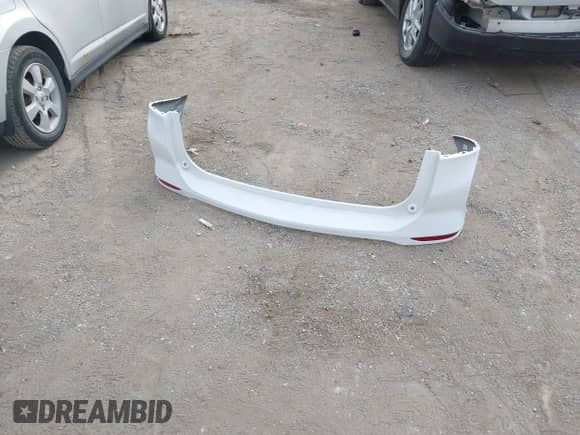 2024 Chevrolet Equinox LS with VIN 3GNAXSEG6RL189553, listed as a IAAI auction lot 43467405 with 83,613 mi miles and . Bid and sale history available at DreamBid. Image 12.