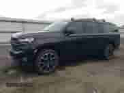 2021 Chevrolet Suburban RST с VIN 1GNSKEKD2MR289536, выставлен на аукционе Copart как лот 81216305 с пробегом 52 038 миль миль и Списание • Salvage title. История ставок и продаж доступна на DreamBid. Изображение 1.