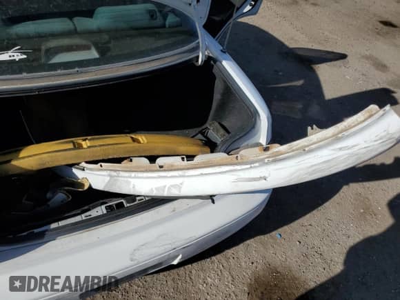 1992 Toyota Camry LE с VIN 4T1SK12E0NU064956, выставлен на аукционе Copart как лот 50665925 с пробегом 228 909 миль миль и Списание • Salvage title. История ставок и продаж доступна на DreamBid. Изображение 14.
