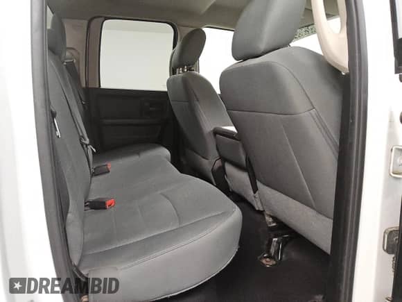 2016 Ram 1500 Tradesman z VIN 1C6RR7FT2GS112537, wystawiony jako Copart lot #52509545 z przebiegiem 188 718 mil mil oraz Czysty tytuł • Clean title. Historia ofert i sprzedaży dostępna na DreamBid. Obrazek 10.