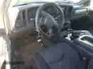2003 Chevrolet Avalanche z VIN 3GNEC13T43G170037, wystawiony jako Copart lot #80017465 z przebiegiem 237 767 mil mil oraz Szkoda całkowita • Salvage title. Historia ofert i sprzedaży dostępna na DreamBid. Obrazek 8.