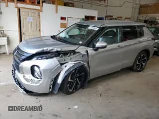 2022 Mitsubishi Outlander SE с VIN JA4J4UA88NZ050677, выставлен на аукционе Copart как лот 72014365 с пробегом 44 080 миль миль и Списание • Salvage title. История ставок и продаж доступна на DreamBid. Изображение 1.