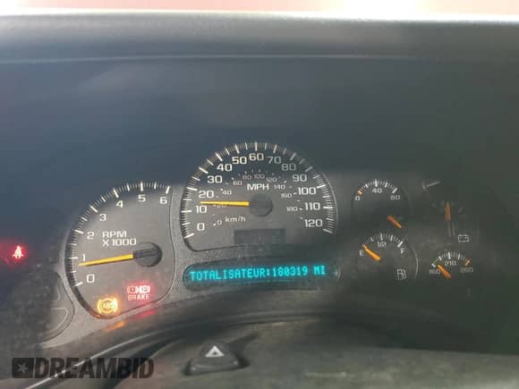 2003 Chevrolet Tahoe LS z VIN 1GNEC13V23J240649, wystawiony jako Copart lot #64281495 z przebiegiem 180 319 mil mil oraz Szkoda całkowita • Salvage title. Historia ofert i sprzedaży dostępna na DreamBid. Obrazek 9.