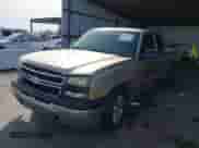 2004 Chevrolet Silverado 1500 with VIN 1GCEC19X54Z146107, listed as a IAAI auction lot 41851639 with 182,571 mi miles and . Bid and sale history available at DreamBid. Image 2.