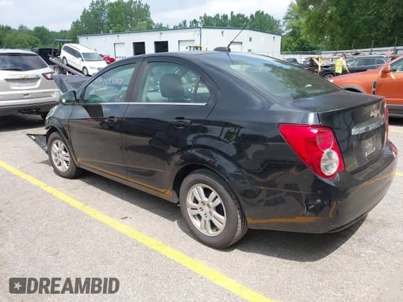 2016 Chevrolet Sonic LT with VIN 1G1JC5SH2G4140297, listed as a IAAI auction lot 42628207 with 113,185 mi miles and . Bid and sale history available at DreamBid. Image 3.