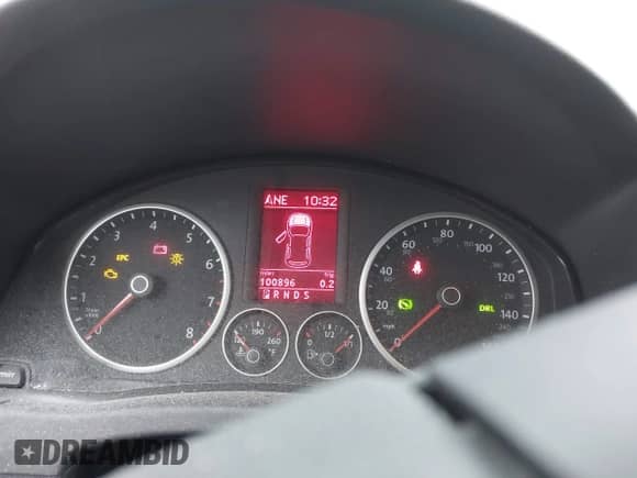 2009 Volkswagen Tiguan S с VIN WVGAV75N39W003838, выставлен на аукционе IAAI как лот 41925843 с пробегом 100 896 миль миль и . История ставок и продаж доступна на DreamBid. Изображение 7.