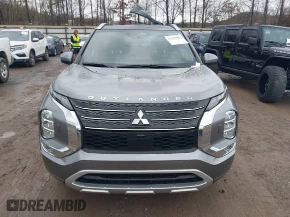 2023 Mitsubishi Outlander SEL z VIN JA4J4VA87PZ044314, wystawiony jako IAAI lot #41259803 z przebiegiem 31 927 mil mil oraz . Historia ofert i sprzedaży dostępna na DreamBid. Obrazek 12.