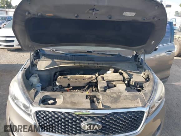 2016 Kia Sorento LX with VIN 5XYPG4A34GG041505, listed as a IAAI auction lot 42820916 with 211,799 mi miles and . Bid and sale history available at DreamBid. Image 10.