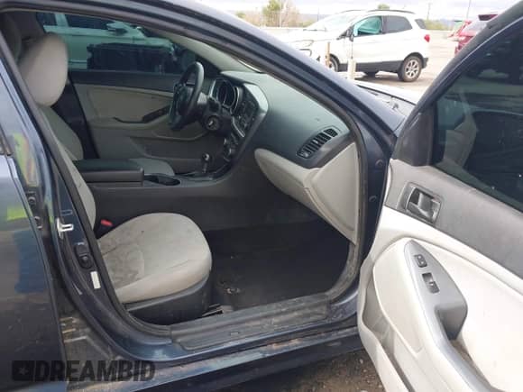 2015 Kia Optima LX с VIN 5XXGM4A72FG473976, выставлен на аукционе IAAI как лот 43448852 с пробегом 188 040 миль миль и . История ставок и продаж доступна на DreamBid. Изображение 5.
