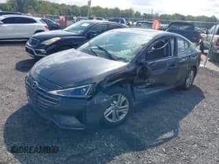 2020 Hyundai Elantra SEL z VIN 5NPD84LF0LH619044, wystawiony jako IAAI lot #43248005 z przebiegiem 56 627 mil mil oraz . Historia ofert i sprzedaży dostępna na DreamBid. Obrazek 2.