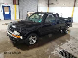 2003 Chevrolet S-10 LS с VIN 1GCCS19H838154256, выставлен на аукционе Copart как лот 52030045 с пробегом 186 910 миль миль и Списание • Salvage title. История ставок и продаж доступна на DreamBid. Изображение 1.