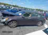 2012 Honda Accord EX z VIN 1HGCP3F7XCA004815, wystawiony jako IAAI lot #43130100 z przebiegiem 110 328 mil mil oraz . Historia ofert i sprzedaży dostępna na DreamBid. Obrazek 14.