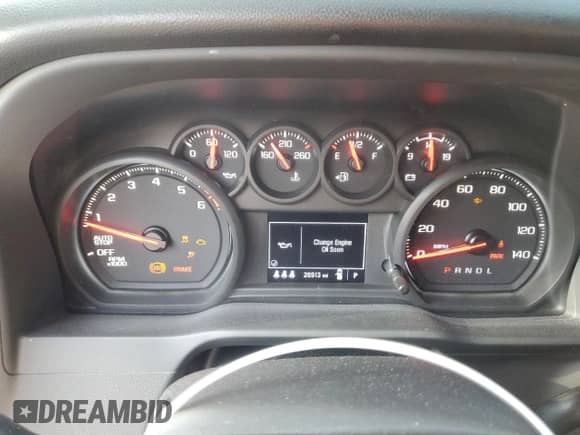 2024 Chevrolet Silverado 1500 Custom Trail Boss with VIN 3GCUDCED1RG364102, listed as a Copart auction lot 66368305 with 26,913 mi miles and Salvage title. Bid and sale history available at DreamBid. Image 9.