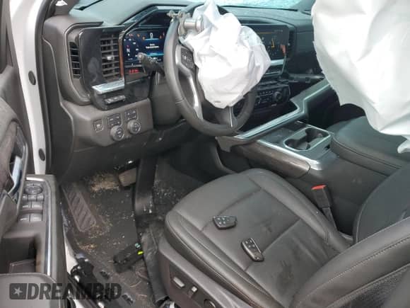 2025 Chevrolet Silverado 3500HD LTZ с VIN 1GC4KUEY5SF139266, выставлен на аукционе Copart как лот 87096205 с пробегом Не указан миль и Списание • Salvage title. История ставок и продаж доступна на DreamBid. Изображение 8.