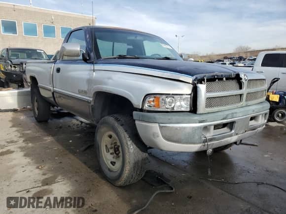 1995 Dodge 2500 с VIN 1B7KF26CXSS250602, выставлен на аукционе Copart как лот 87487014 с пробегом 272 183 миль миль и Списание • Salvage title. История ставок и продаж доступна на DreamBid. Изображение 4.