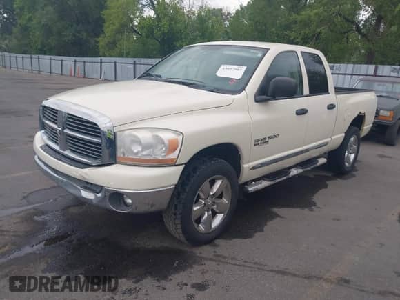 2006 Dodge 1500 SLT с VIN 1D7HU18N06J189724, выставлен на аукционе IAAI как лот 43057907 с пробегом 169 982 миль миль и . История ставок и продаж доступна на DreamBid. Изображение 2.